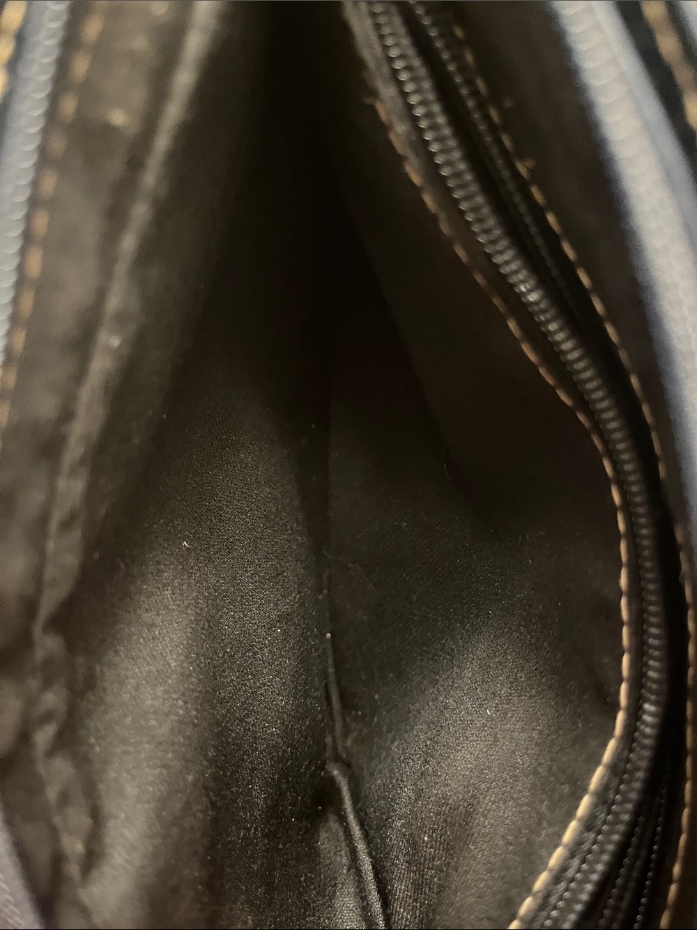 Christian Dior Black & White Monogram Shoulder Bag - Picture 8 of 12